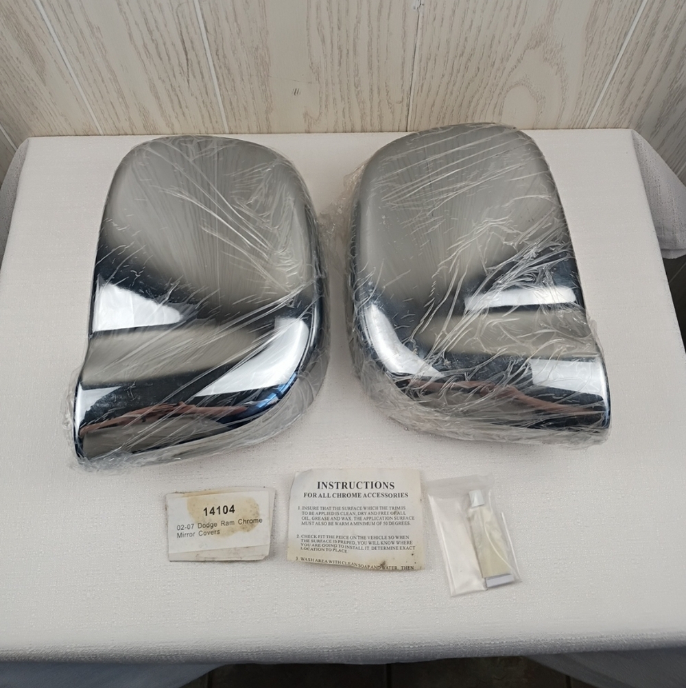 Chrome Mirror Covers for 2002-2007 Dodge Ram 1500 - Upgrade Your Auto 14104